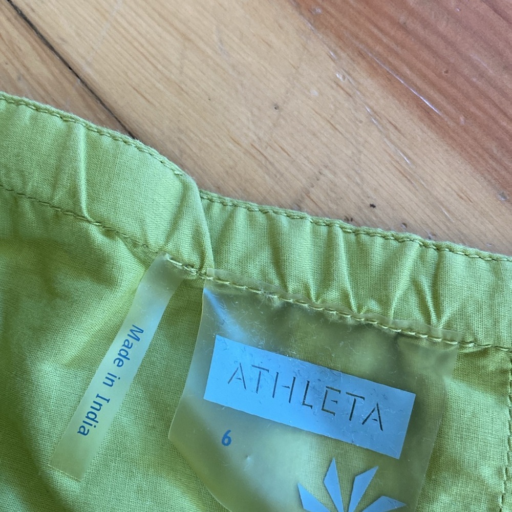 Athleta 6‎ - Picture 2 of 4